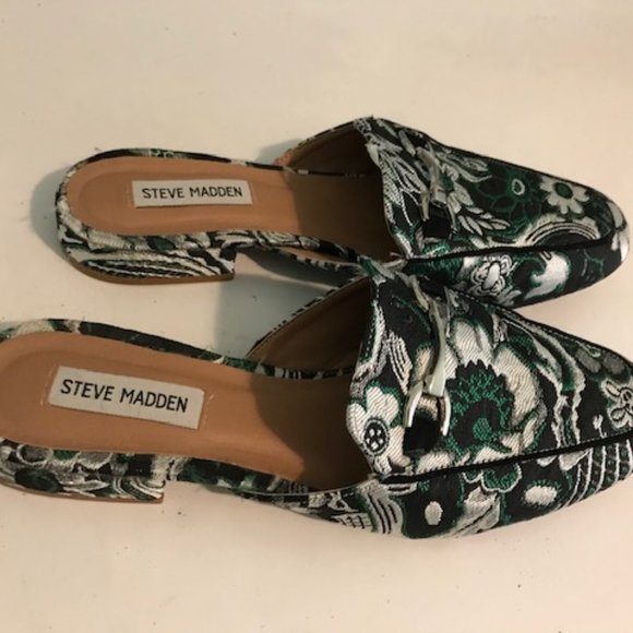 Steve Madden Chess Slip-on Shoes Flats - Size 11 - Picture 1 of 4